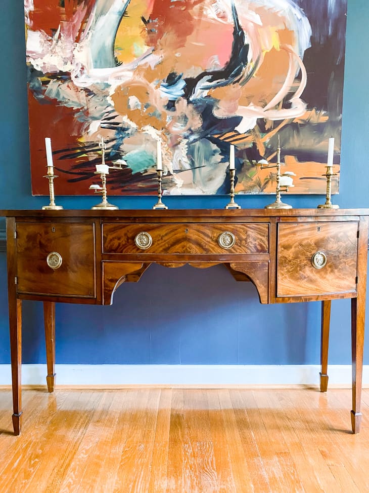 This Is the Difference Between "Vintage" and "Antique", According to